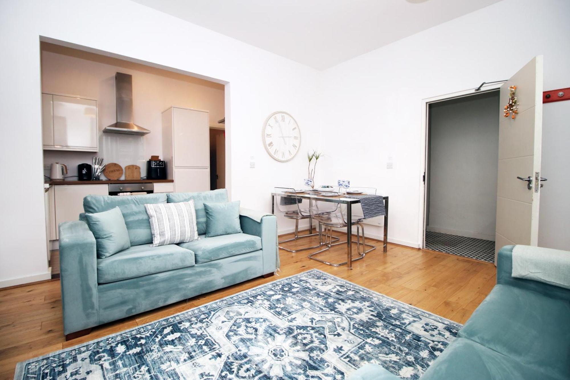 Coastal Penarth Dream! Close To Cardiff Superb Location Near Bars And Restaurants! Dog Friendly And Welcome Breakfast Pack! المظهر الخارجي الصورة