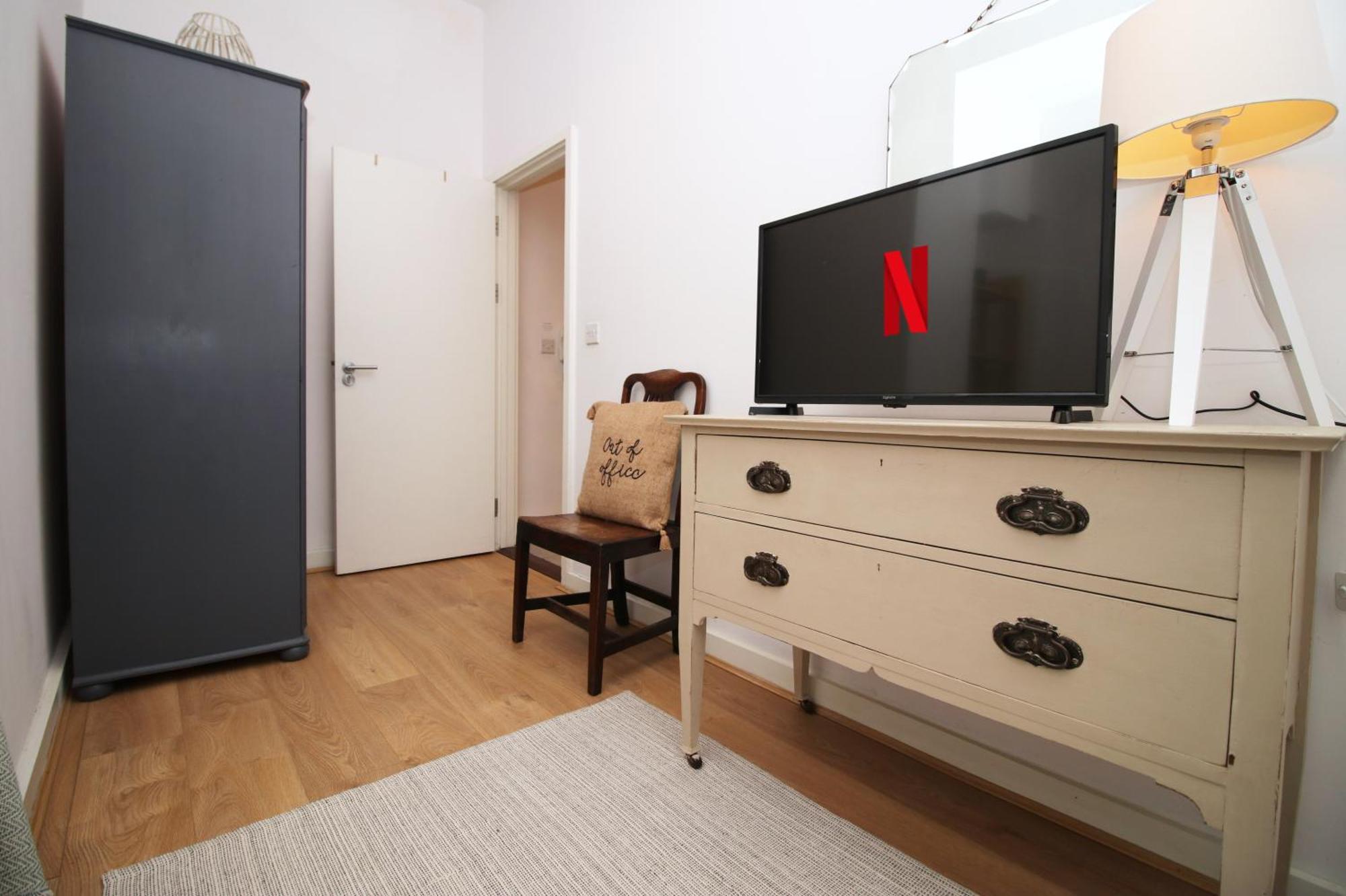 Coastal Penarth Dream! Close To Cardiff Superb Location Near Bars And Restaurants! Dog Friendly And Welcome Breakfast Pack! المظهر الخارجي الصورة