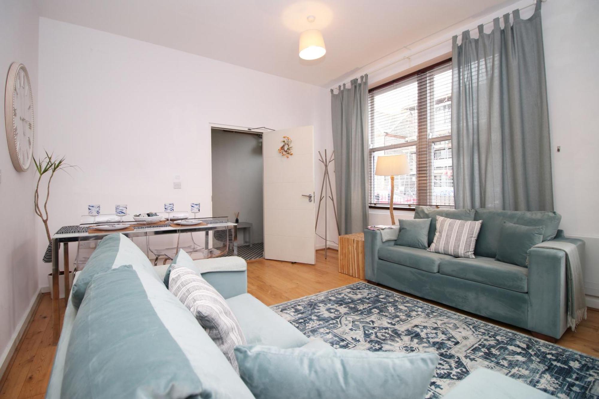 Coastal Penarth Dream! Close To Cardiff Superb Location Near Bars And Restaurants! Dog Friendly And Welcome Breakfast Pack! المظهر الخارجي الصورة